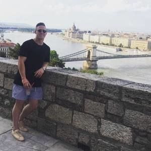 Meet your Posher, Marcus